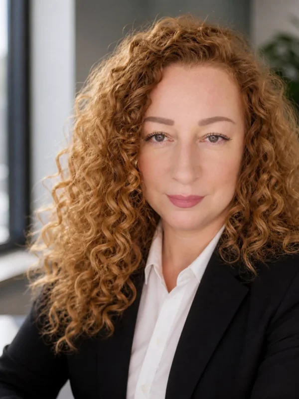 Olena Kaijen